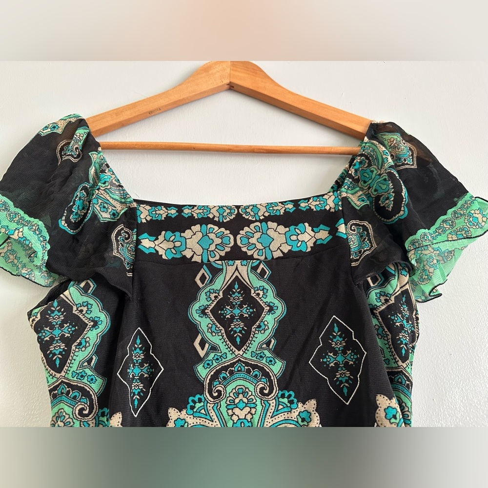 Vintage INC international concepts ruffled short sleeve printed top. Size M - Picture 4 of 6